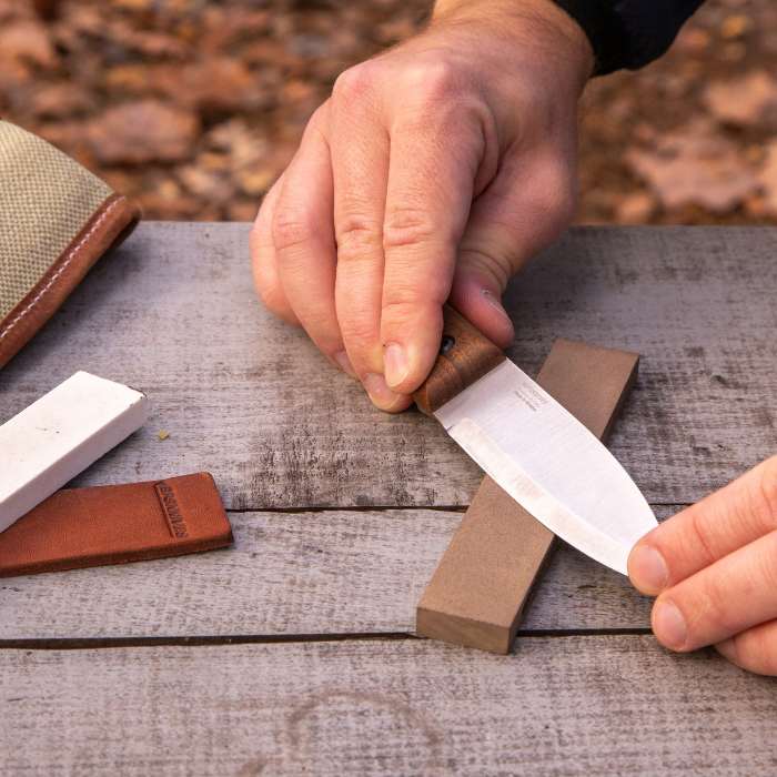 How to sharpen a knife? 