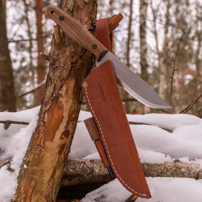 Knife sheaths — types, differences and carrying systems behind them 