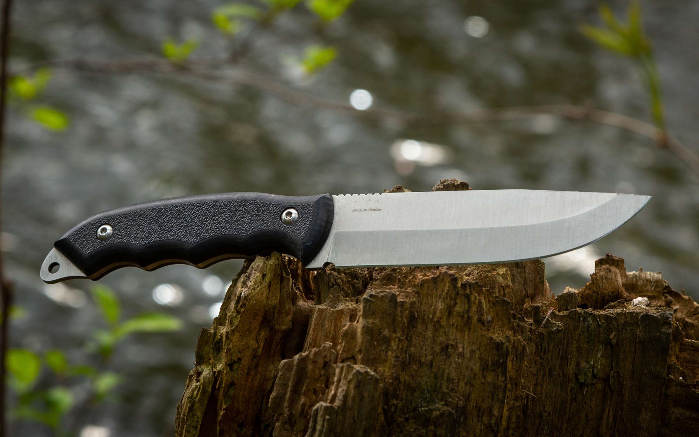 Knife with plastic handle