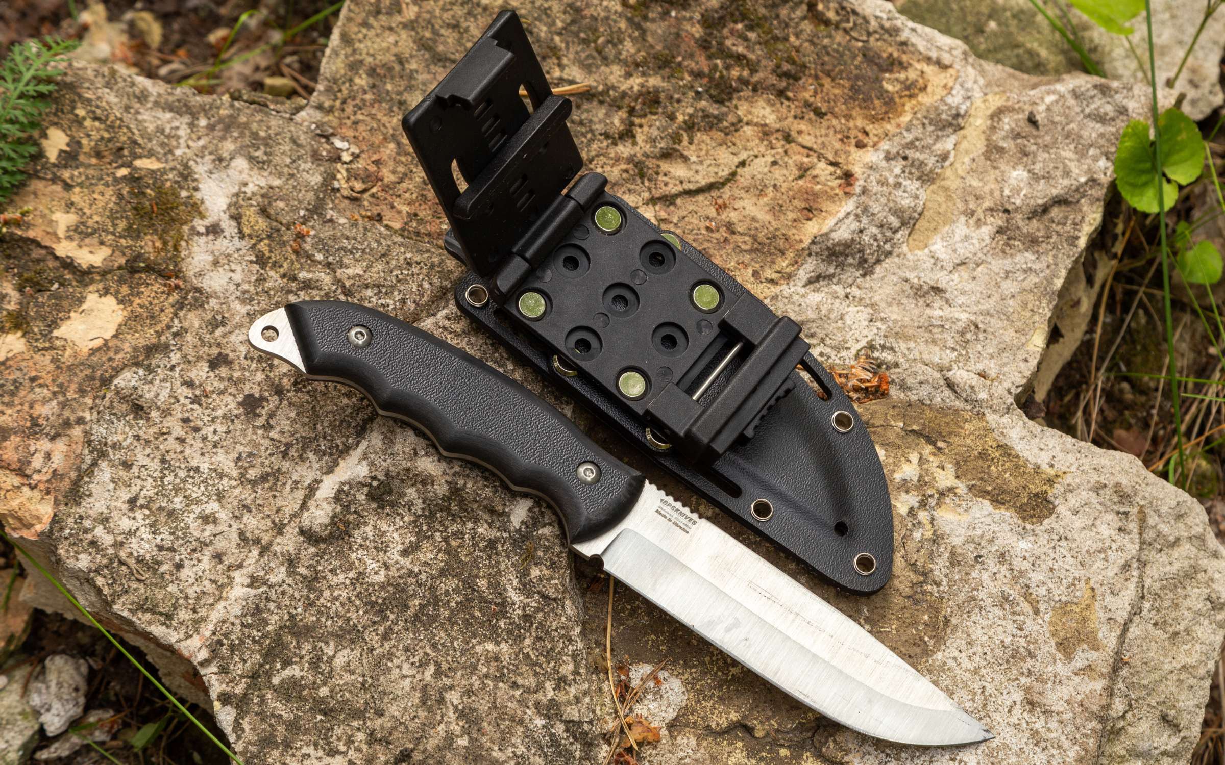 Tactical knife